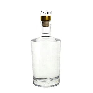 Wholesale Custom Logo Luxury Lable Transparent 750 ml Empty Wine Glass Bottles with Cork