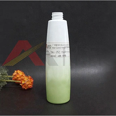 China manufacturer round plastic PET spray bottle for cosmetic