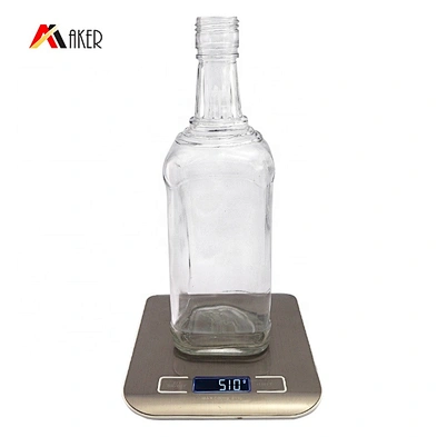 China supplier 700ml clear square liquor bottles empty glass rum vodka whisky bottle with cap