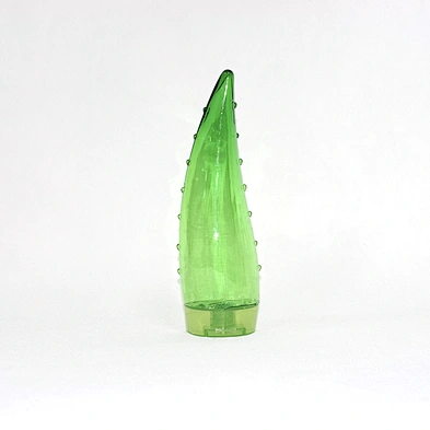Peculiar green horn PET plastic squeeze bottle set with flip top cap