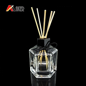 Factory 120ml hexagon clear glass aroma bottle diffuser bottle with black screw cap and plastic inner plug