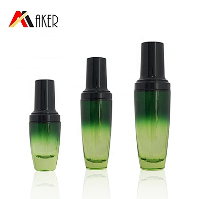 2019 New arrival 30ml 50ml 100ml luxury gradient green cosmetic glass bottle with sprayer and cap
