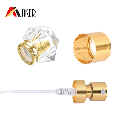 2020 New arrival hot design clear square empty perfume bottle spray 50ml glass with acrylic cap