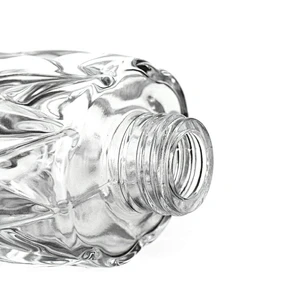2021 New Design Transparent Aromatherapy Diffuser Glass Jar 70ml With Gold Top For Restaurant