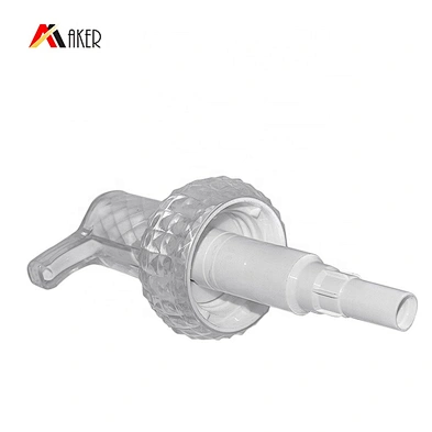 Custom Special Design 32/410 White Cosmetic Screw Lotion Pump Head with Transparent Lid