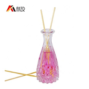 Wholesale empty 50ml engraving fragrance cosmetic aroma reed diffuser glass bottle