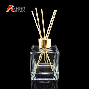 Hot sale 120ml clear square glass aroma diffuser bottle with gold aluminum covered screw cap and inner plug