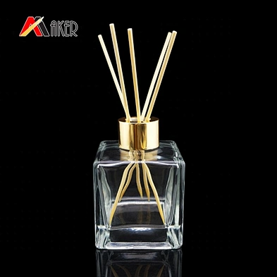 Hot sale 120ml clear square glass aroma diffuser bottle with gold aluminum covered screw cap and inner plug