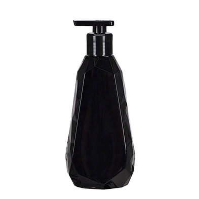 Special shape black luxury 500ml plastic pet shampoo bottle with black lotion pump