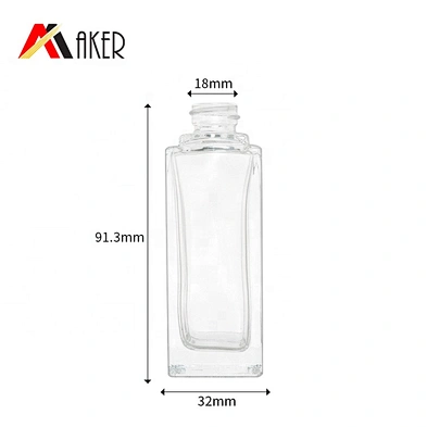 Newest design empty clear square shape 40ml luxury lotion glass bottle with pump