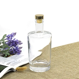 factory price 700ml clear glass vodka bottle liquor whisky packaging brandy wine glass liquor bottle