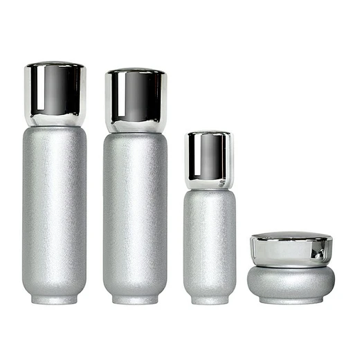 China Maker Manufacturer Wholesale Skincare Jars Bottles Frosted Luxury Empty Container Glass Cosmetic Packaging Sets