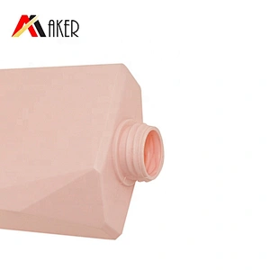 Bottle HDPE Plastic Newest Unique Shape Hair Care 650ml Skin Care Packaging PE Screen Printing PUMP Sprayer