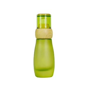 factoty custom luxury personal care bottle skin care packaging frost glass lotion cream glass wood bottle