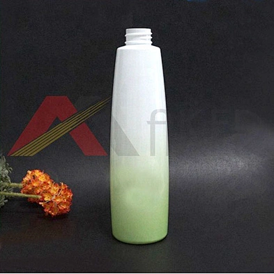 China manufacturer round plastic PET spray bottle for cosmetic
