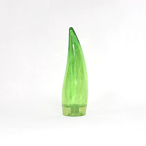 Peculiar green horn PET plastic squeeze bottle set with flip top cap