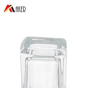 Factory supply 30ml empty square cosmetic glass lotion bottle glass foundation bottle with cream pump and screw lid