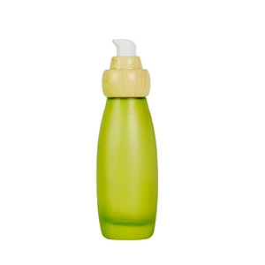 custom luxury 100ml frost green personal care bottle wood skin care packaging lotion cream glass pump bottle