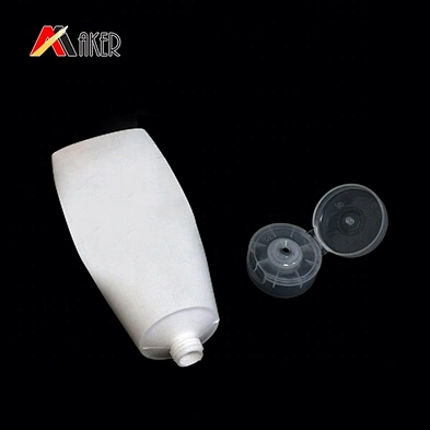 Wholesale price 150ml flat white squeeze PE cosmetic shampoo plastic bottle with screw cap