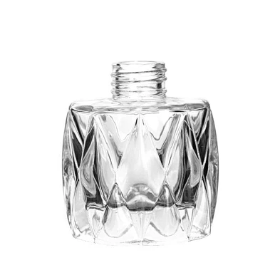 2021 New Design Transparent Aromatherapy Diffuser Glass Jar 70ml With Gold Top For Restaurant