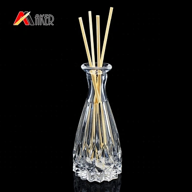 Wholesale empty 50ml engraving fragrance cosmetic aroma reed diffuser glass bottle