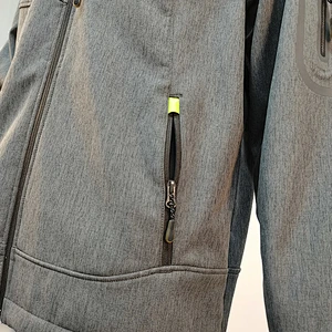 Wholesale Customization Outdoor 100% Polyester Print Softshell Windbreaker Men Casual Jacket Jacket