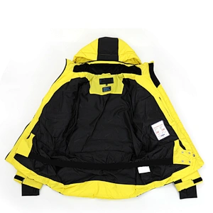 PFC Free Recycled Women Jacket & Ski Wear