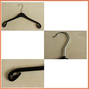 3426D-46.5cm  plastic display hanger black