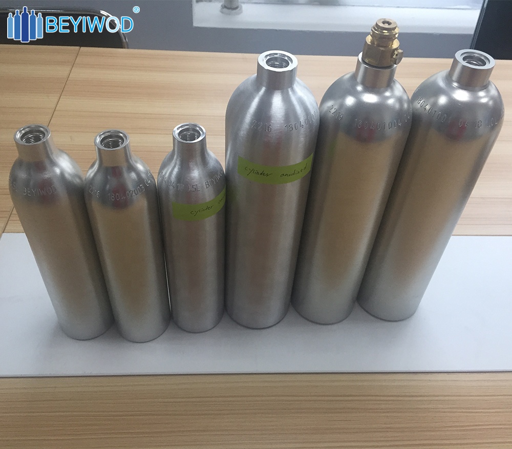 High Quality seamless aluminum 0.5l 0.37l 1l 2l 5kg 2kg aquarium co2 cylinder   air gun co2 for bb gun 13 kg 13.4kg