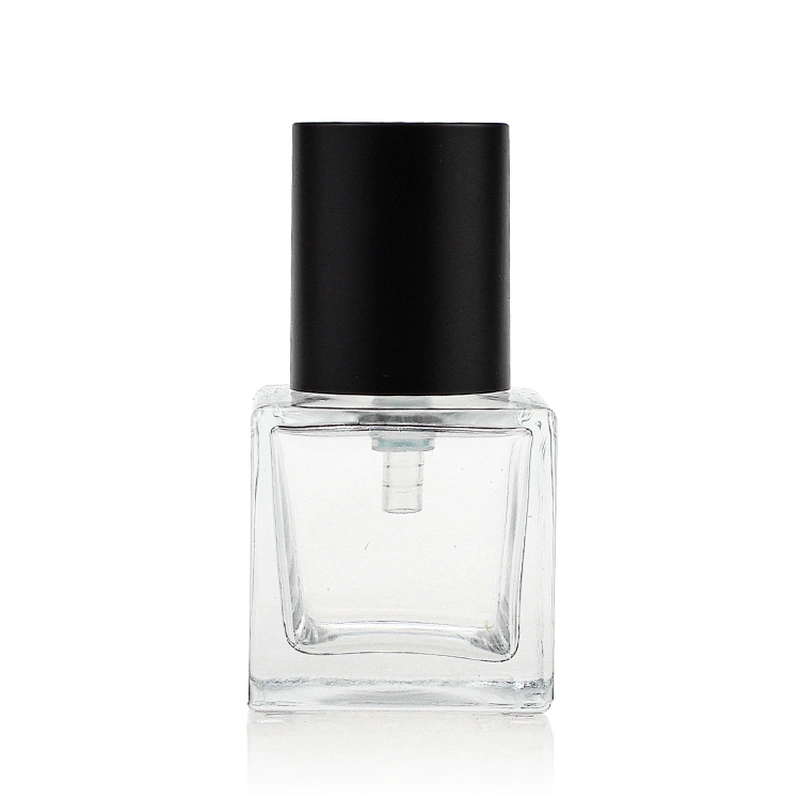 square glass bottles 30ml foundation glass bottle with black pump with cap for cosmetic packaging