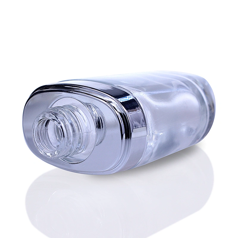 Luxury Cosmetics Packaging Round Custom Unique Shape Glass Cosmetics Empty Liquid Foundation Bottle 30ml
