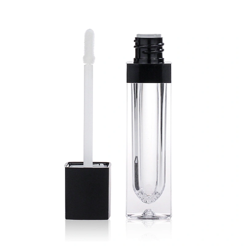 Luxurious Shape AS Lip Gloss Tube Skincare Packaging Cosmetic Container with Wands