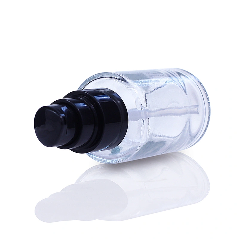 Round Cosmetic Packaging Empty 30ml Clear Glass Liquid Foundation Bottle Container Wholesale