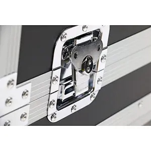 Shock-Mount 16 Space ATA Road Case Amp Rack flight case with 20