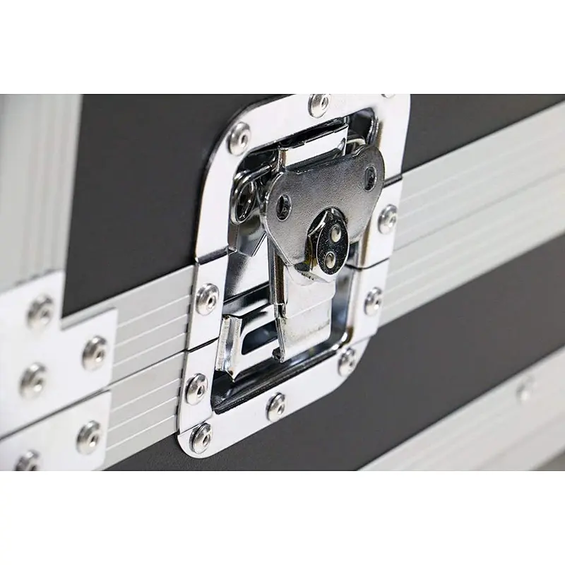 Shock-Mount 16 Space ATA Road Case Amp Rack flight case with 20