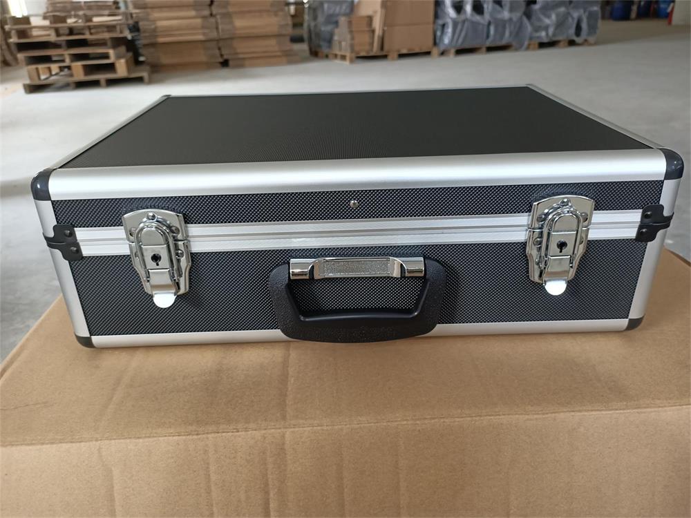 Aluminum Instrument Hard Tool Case with Custom Foam Insert