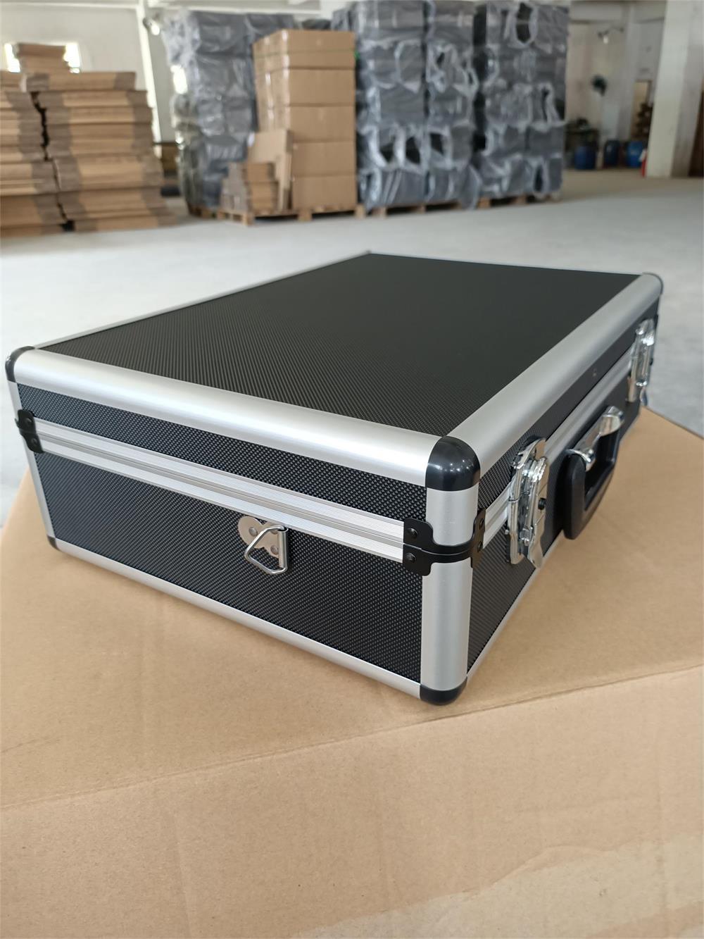 Aluminum Instrument Hard Tool Case with Custom Foam Insert