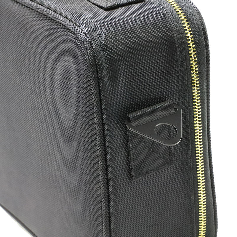 shoulder strap