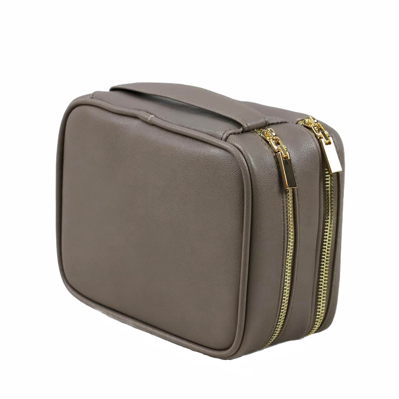 cosmetics wash bag