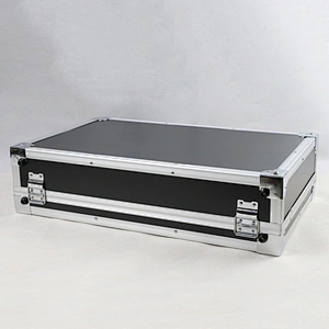 L Frame Aluminum Tool Case with Custom Foam
