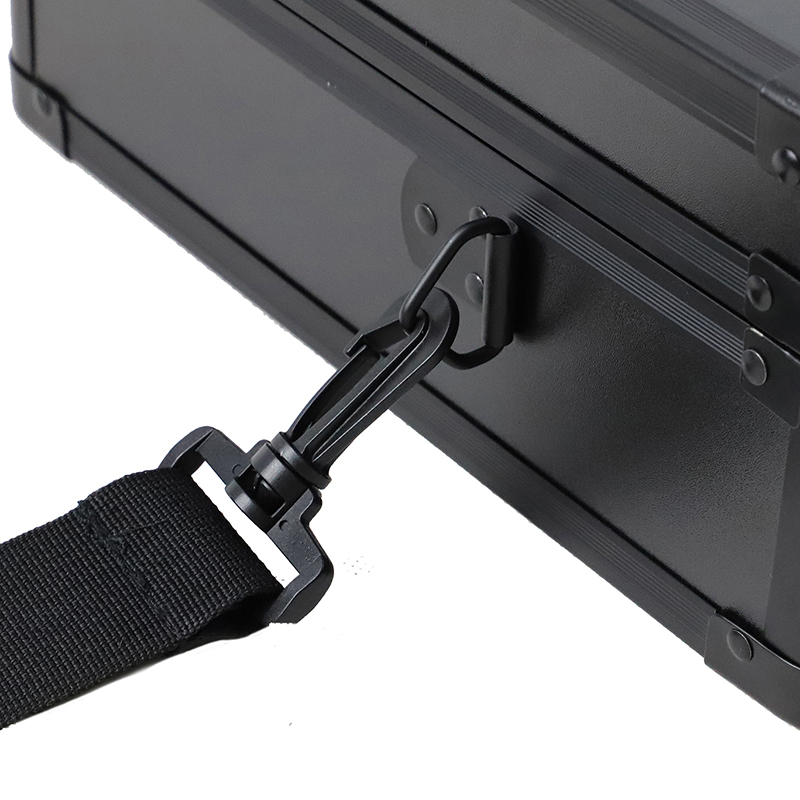 shoulder strap