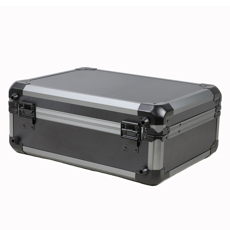 portable aluminum case