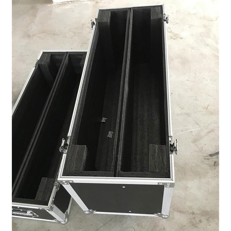 flight case with wheels