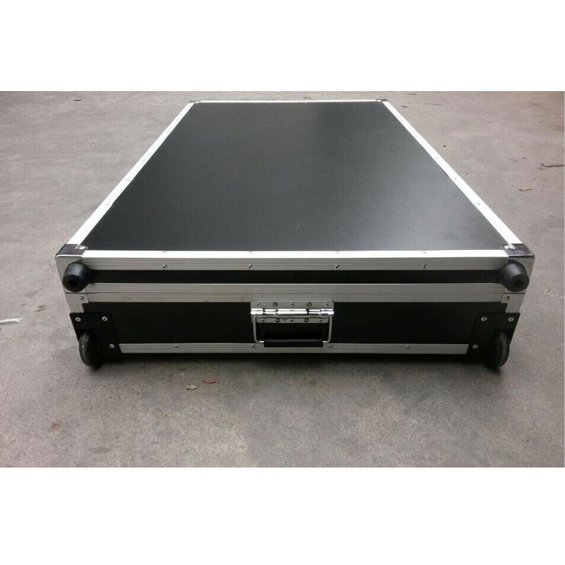 flight case with wheels