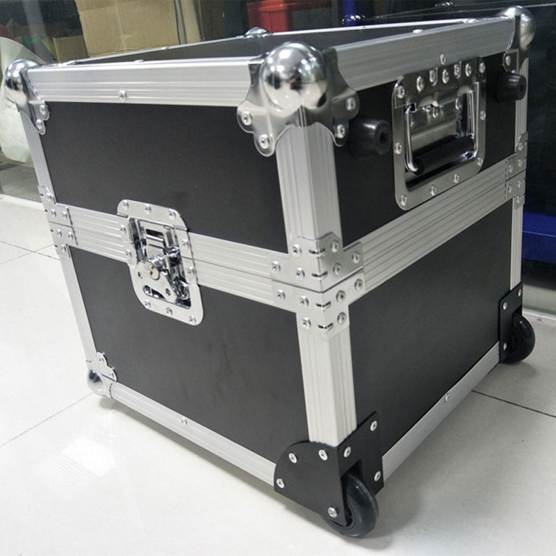flight case on wheels