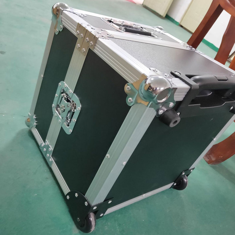 wheel case