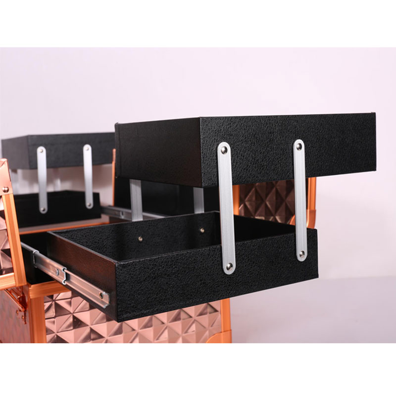 trays