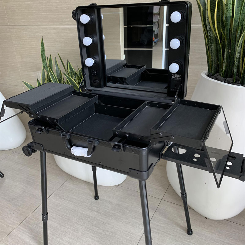makeup case with mirror