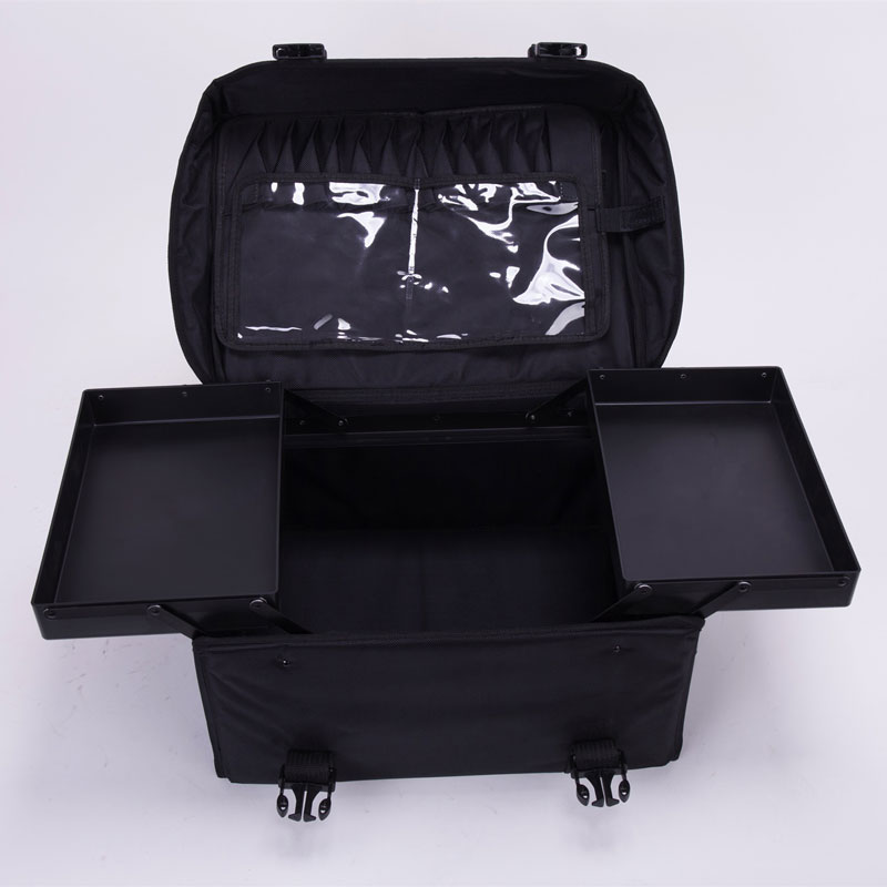 beauty case with trays