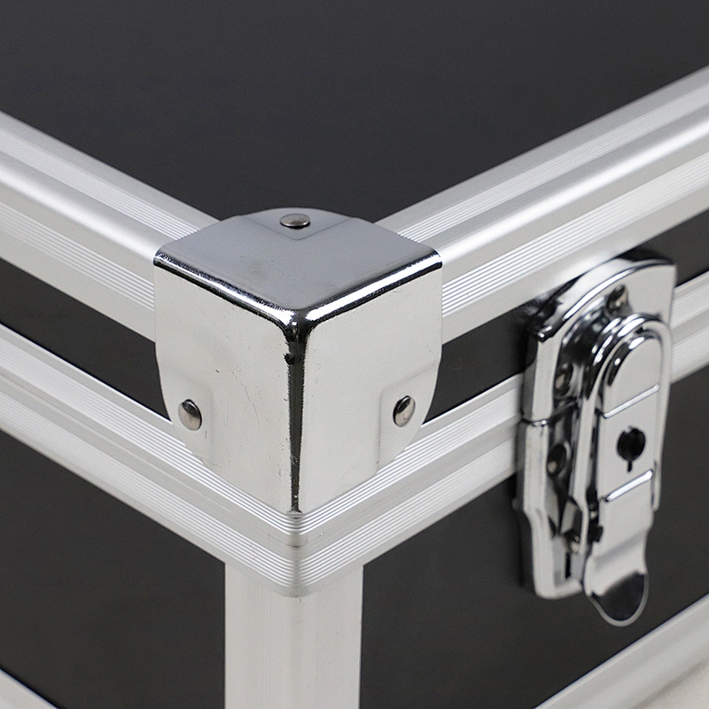 L Frame Aluminum Tool Case with Custom Foam